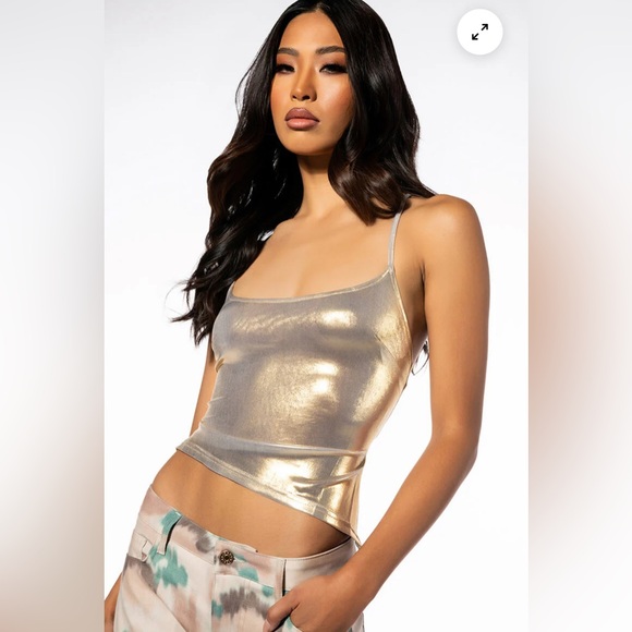 Brand New AKIRA All The Glam Shiny Top - Picture 1 of 9